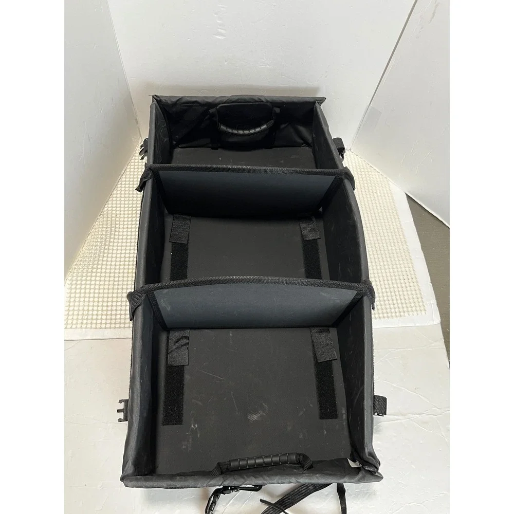 Land Rover Black Collapsible Rear Cargo Trunk Organizer Good has stains